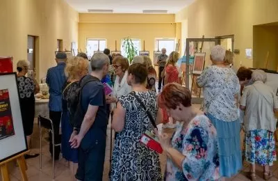 Kolorowy świat moich marzeń. Wystawa Ewy Berezow