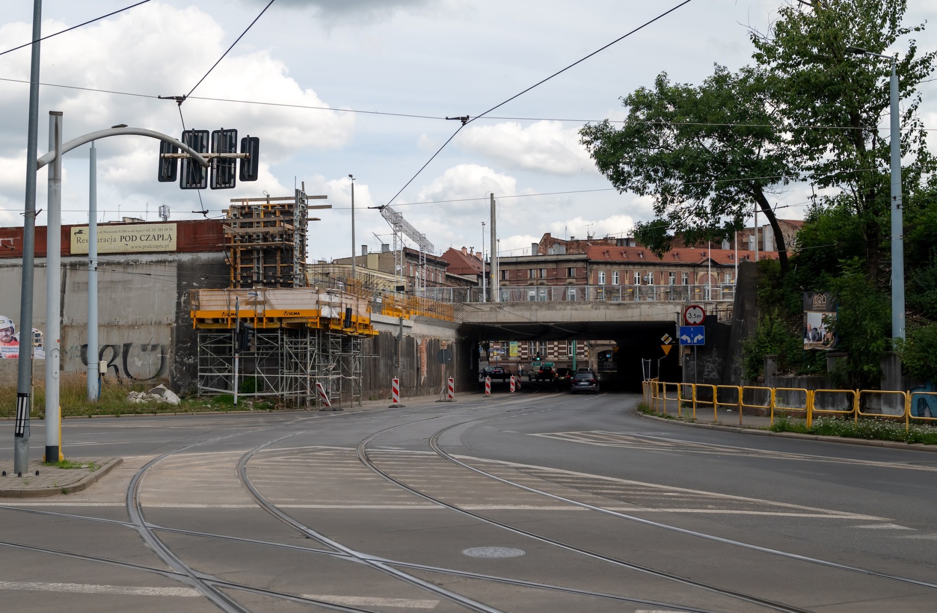W dwa ostatnie weekendy sierpnia będą prowadzone prace związane z przebudową wiaduktu nad ul. Zabrzańską