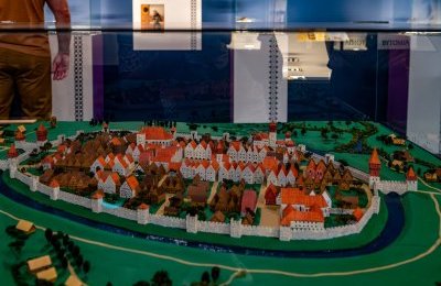 Bytomskie puzzle. Czyli jak archeolodzy krok po kr