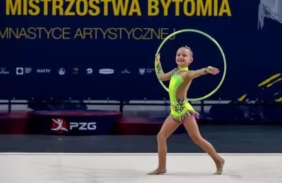 Zawody gimnastyki artystycznej przyciągnęły naj