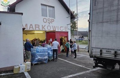 Powódź na południu Polski. Pierwsze dary z Byto