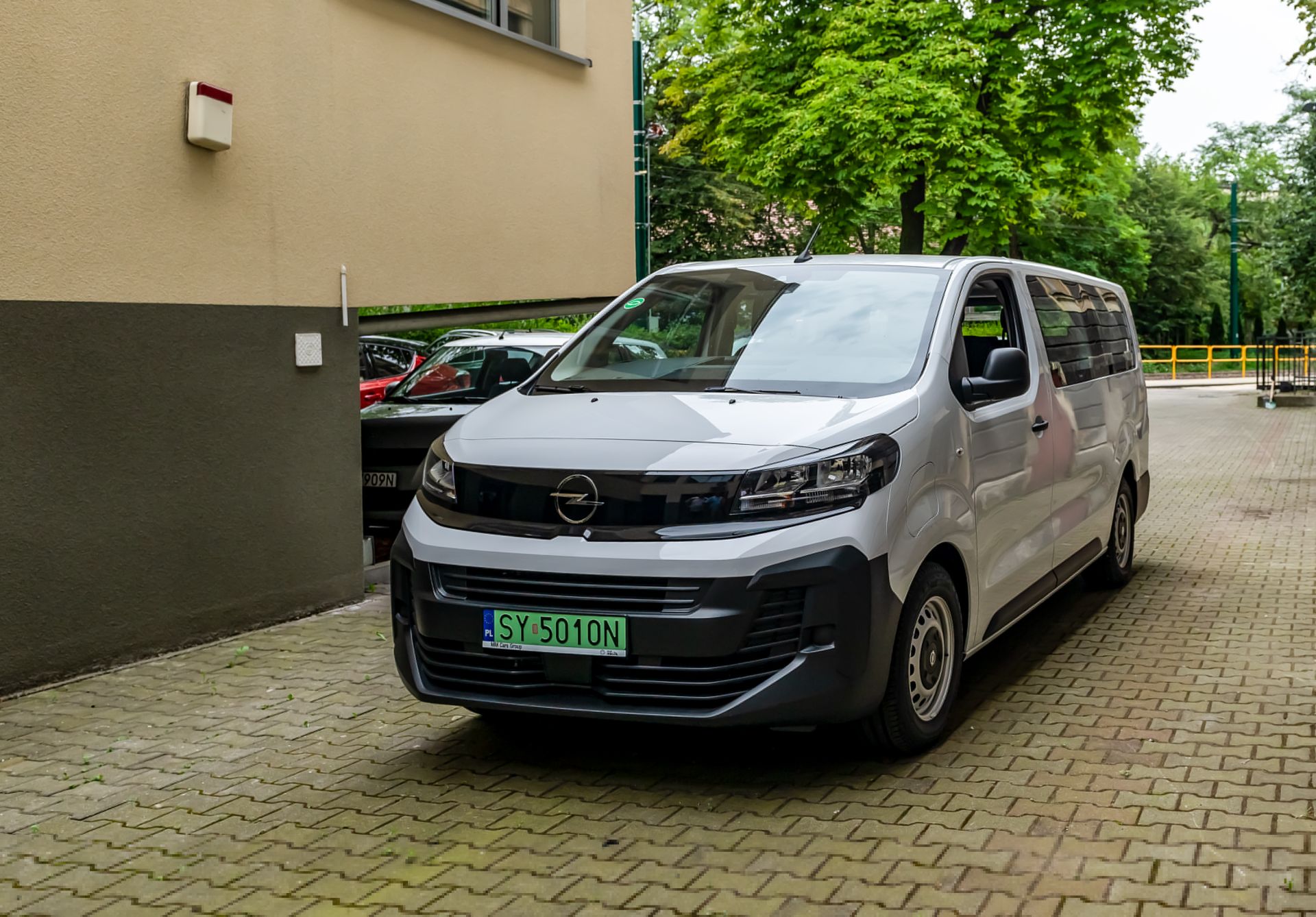 Samochód elektryczny Opel Vivaro