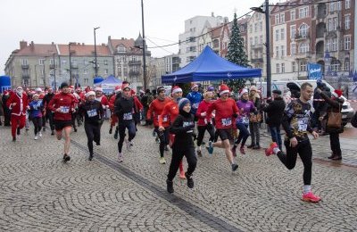 Mikołaje przebiegli przez Bytom