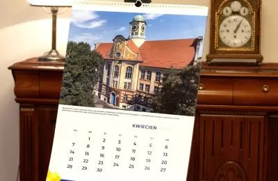 Kalendarze na 2025 rok już w sprzedaży