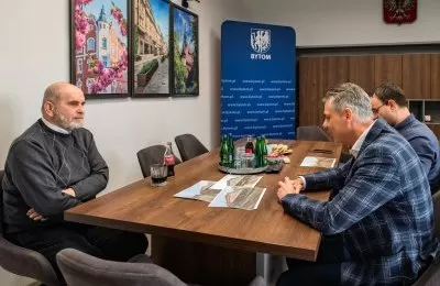 Andrzej Tokarski o historii bytomskiego neonu