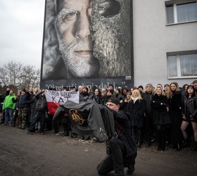 Fani pamiętają o Romanie Kostrzewskim