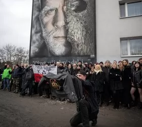 Fani pamiętają o Romanie Kostrzewskim