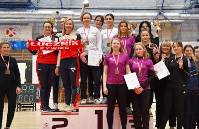 Łuczniczki Czarnej Strzały z brązowymi medalami