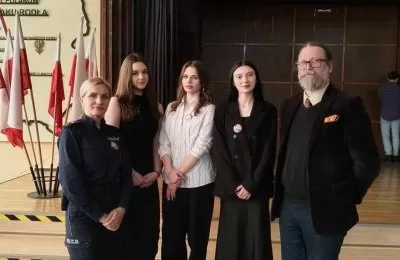 Młodzi przeciw hejtowi
