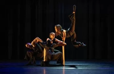 Khambatta Dance Company w Teatrze Rozbark