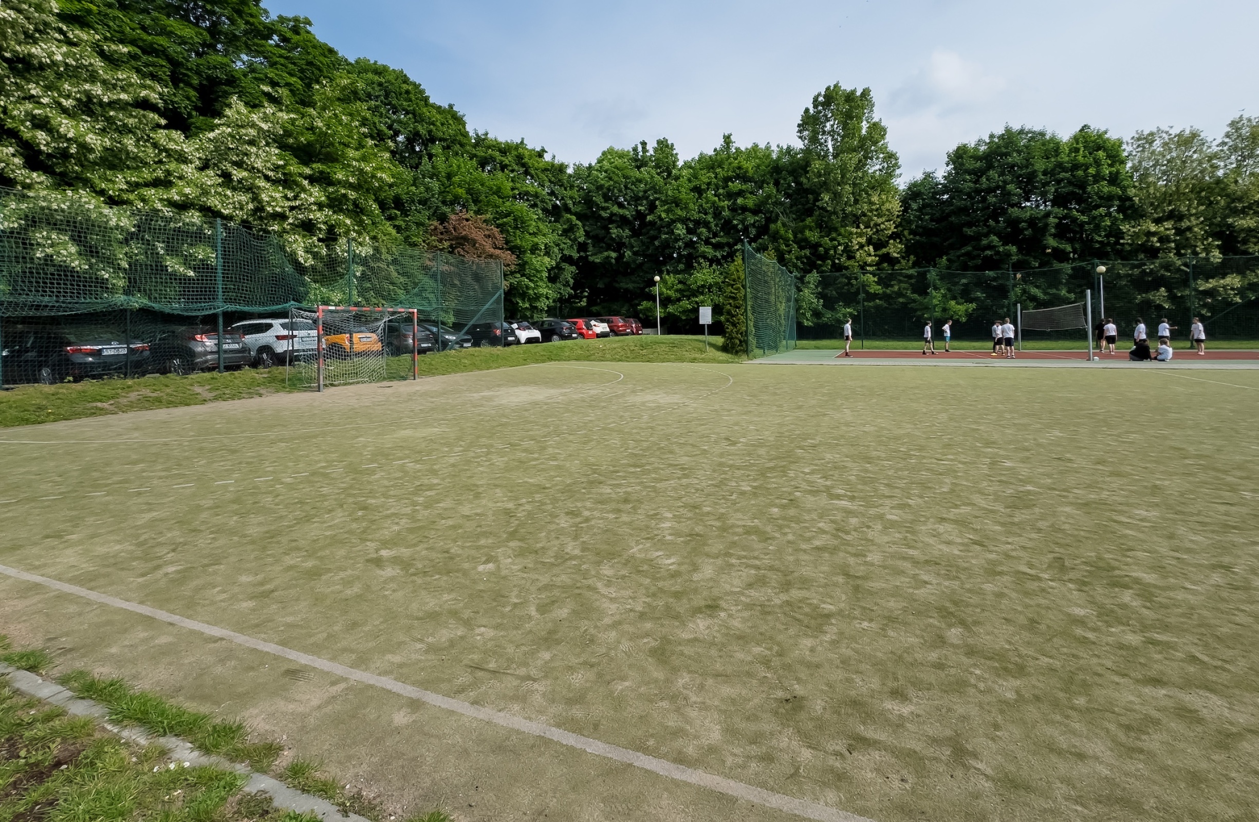 Boisko przy Szkole Podstawowej nr 51 z Oddzialami Integracyjnymi