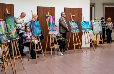 Północne blaski na obrazach