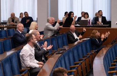 Prezydent Mariusz Wołosz uzyskał wotum zaufania