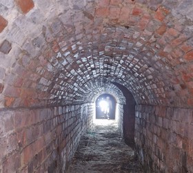 Fragment nieczynnego schronu dawnej KWK „Szombie