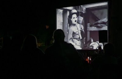 „Charlie żołnierzem” w Pałacu w Miechowicac