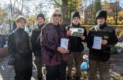 Na bytomskich cmentarzach trwają kwesty