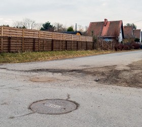 Rusza budowa i odwodnienie dziewięciu dróg w rej