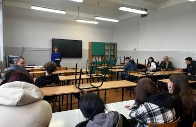 O bezpiecznych zakupach i sposobach na unikanie os