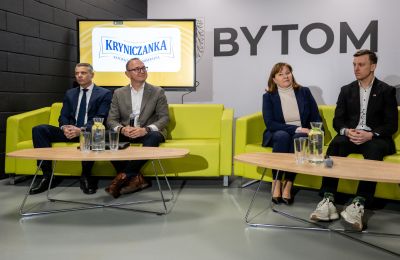 Hokejowa wiosna w Bytomiu. Polacy zagrają z Franc