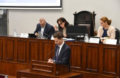 Nadzwyczajna sesja Rady Miejskiej w sprawie zmian 