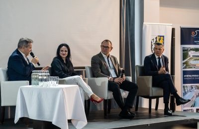 Dyskutują o wyzwaniach i perspektywach rozwoju in