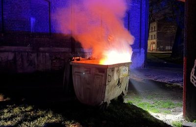 Setki tysięcy złotych na naprawy po aktach wanda