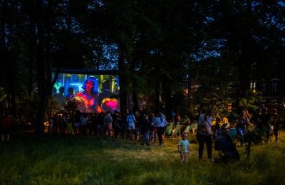 Kino pod gwiazdami na Bobrku