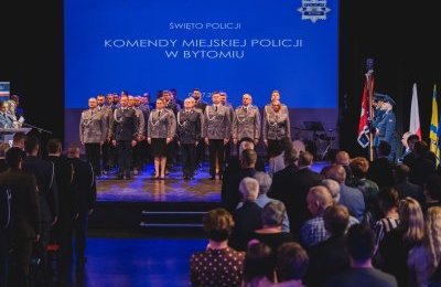 Bytomscy policjanci świętowali. Były awanse i o