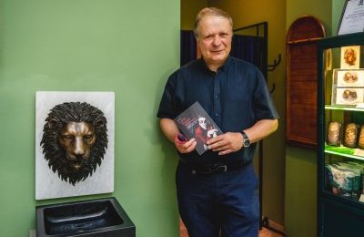 Spotkanie autorskie z Marcinem Hałasiem