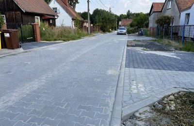 Prace na ulicy 8 Marca dobiegają końca