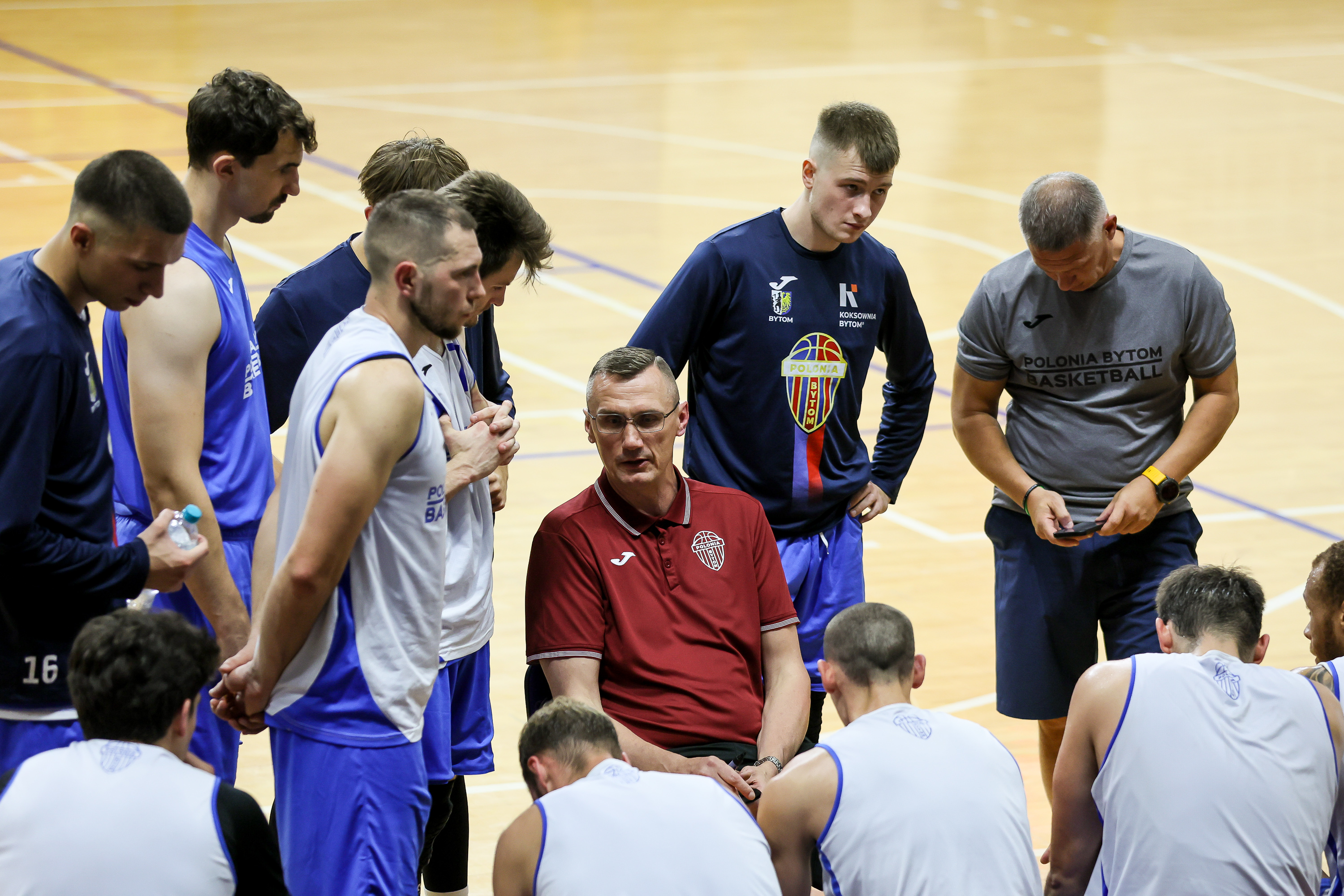 Bytomianie już w sobotę rozpoczną sezon od domowego starcia z Miastem Szkła Krosno. W Hali na Skarpie niebiesko-czerwoni rozpoczną sezon 1. ligi już w sobotę, 19 września o godz. 15:00. Bytomianie już w sobotę rozpoczną sezon od domowego starcia z Miastem Szkła Krosno. W Hali na Skarpie niebiesko-czerwoni rozpoczną sezon 1. ligi już w sobotę, 19 września o godz. 15:00.