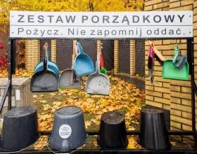 Zestawy do sprzątania nagrobków i więcej konten