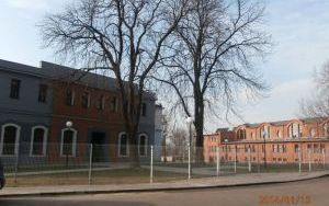3.Budynek administr.-widok3.jpg