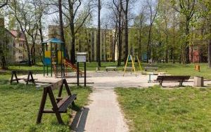 Plac zabaw ul. Prokopa 6 (2).jpg