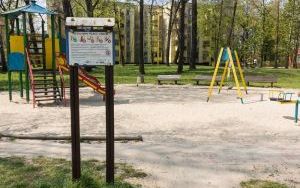 Plac zabaw ul. Prokopa 6 (3).jpg