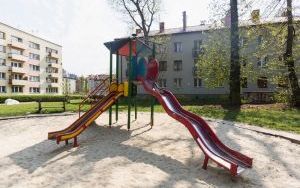 Plac zabaw ul. Prokopa 6 (11).jpg