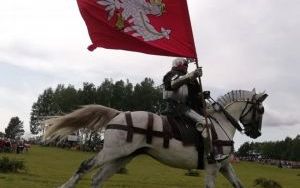 leo6.jpg