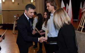 AA_08.jpg