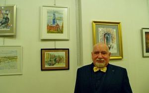 P1018827-1.JPG