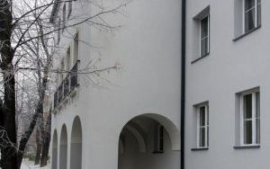 Kolejne budynki i kamienice odzyskały dawny blask (10)