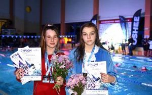 Młodzi pływacy zdobyli 12 medali  (6)