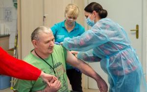 Szczepienia mieszkańców Domu Pomocy Społecznej dla Dorosłych (3)