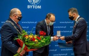 Medal Miasta Bytomia dla dr Jaroszewicza (3)
