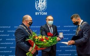 Medal Miasta Bytomia dla dr Jaroszewicza (15)