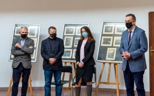 Uczniowie pamiętają o Żołnierzach Wyklętych-Niezłomnych (2)