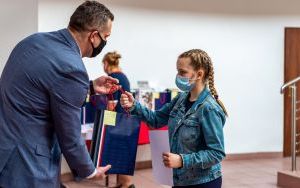 Uczniowie pamiętają o Żołnierzach Wyklętych-Niezłomnych (7)