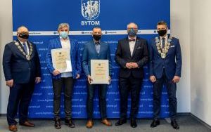 Wręczenie Medalu Miasta Bytomia Bytomskiej Izbie Przemysłowo - Handlowej (9)
