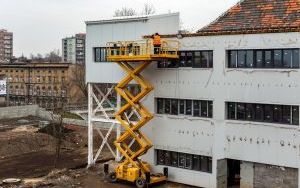 Obiekty po byłej kopalni pięknieją z dnia na dzień (5)