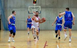 Mecz koszykówki (3)