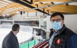 Zagraniczni goście zachwyceni nowym lodowiskiem w Bytomiu (5)
